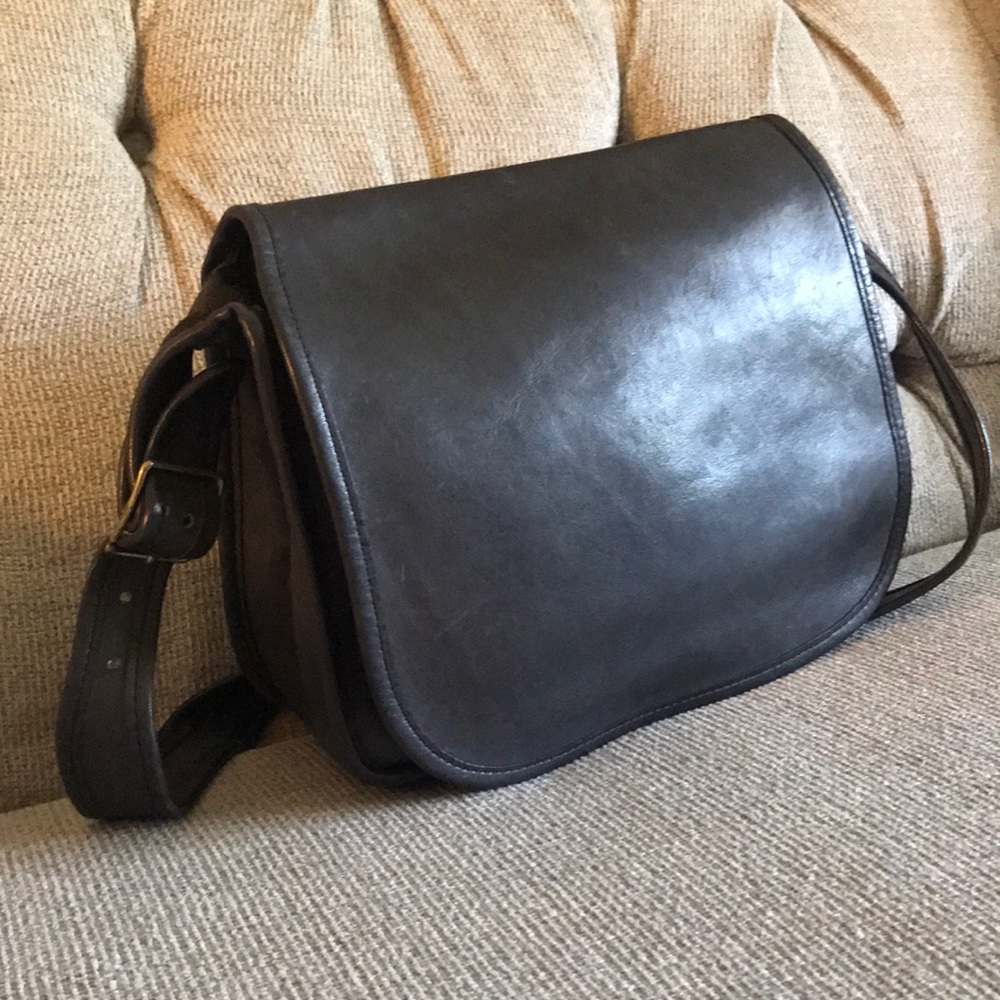 RARE Vintage NYC Coach Saddle Bag - Picture 1 of 15